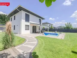 Attersee - Nähe ! Neuwertiges EFH Smarthome mit Pool 