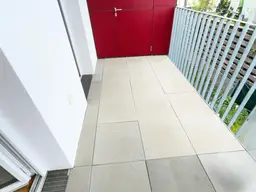 Wohnung mit Loggia und 2 Zimmern