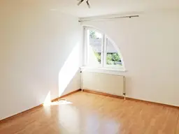 Große 2-Zimmerwohnung in Vitis! Provisionsfrei!