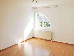 Große 2-Zimmerwohnung in Vitis! Provisionsfrei!