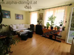  3 Zimmerwohnung in Ruhelage mit Loggia!