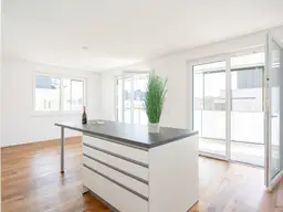 SOFORT VERFÜGBAR!! *UNBEFRISTET* Schwechat - 2 Zimmer Mietwohnung mit großem Balkon und Loggia