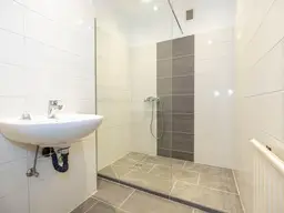 Schwechat - Zwölfaxing | Mietwohnung | 64m² Wohnfläche | 2 Zimmer | neue Küche | neues Badezimmer