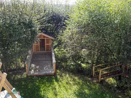 Perfektes, äußerst gepflegtes Familiendomizil in herrlicher, ruhiger Aussichtslage, 25 km nördlich der Stadt Salzburg