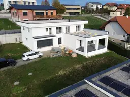 Grosses Neubauhaus mit 100 m2 Wohnessbereich und toller Ausssicht vom Margaretenberg NEUER PREIS