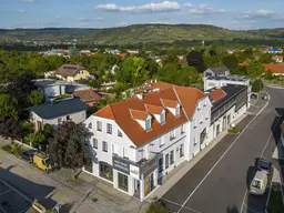 BUSINESS GEBÄUDE mit Wohnungen!