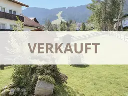 Sonniges Grundstück mit Altbestand - Touristische Widmung laut vorliegenden Angaben