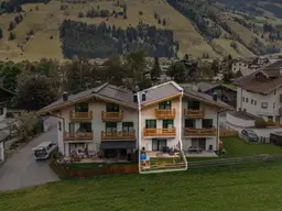 Nestbau leicht gemacht – modernes Mittelreihenhaus für die ganze Familie
