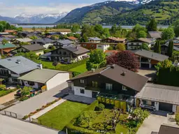 Doppelhaushälfte - ruhig gelegen, modern saniert &amp; sofort bezugsbereit