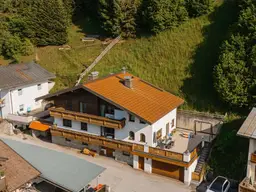 Ideal für Familien &amp; Anleger: Generationenhaus in St. Veit