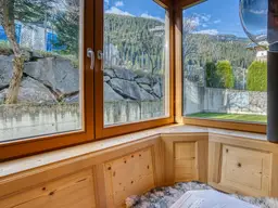 Kuscheliges Apartment mit Garten in St. Anton Ski in Ski out!