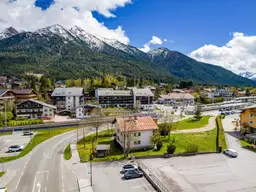 Ortskern: Zentrales Grundstück mit Haus mitten in Seefeld zu verkaufen