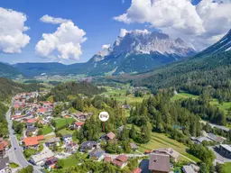 Baugrundstück in naturbelassener Umgebung mit guter Erreichbarkeit