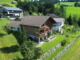 Gepflegtes Mehrfamilienhaus mit Garage, Garten und Terrasse in Top-Lage!