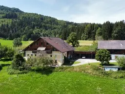 ID 726 Bauernhaus über dem Attersee mit Badeplatz