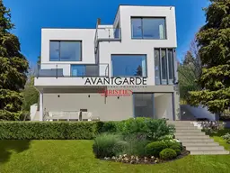 Moderne Villa mit Blick