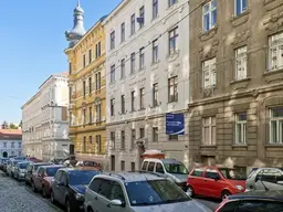 GARAGENPLATZ