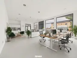 MODERNES BÜRO IN LEOPOLDSDORF – 77 m² | EBENERDIG | PARKPLATZ INKL.