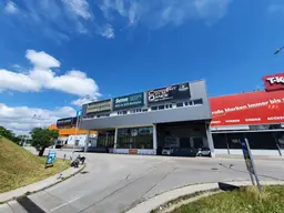 Büro | Lager | im ersten Stock | SCS