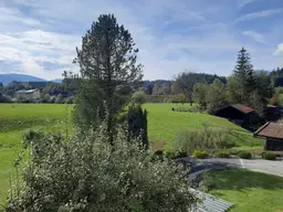 Mehrfamilienhaus in idyllischer Tiroler Lage - 1000qm Garten und Garage inklusive!