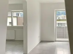 Dein Daheim - 2 Zimmer +extra geräumige KomplettKüche +AAP