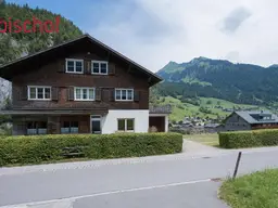 Grösseres Wohnhaus in schöner Wohnlage zu verkaufen