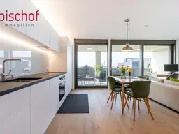 Dachgeschosswohnung mit Terrasse zu vermieten