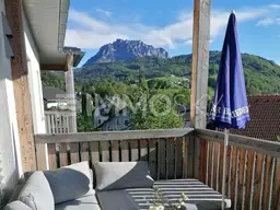 Bezauberndes Wohnjuwel mit Loggia und atemberaubender Aussicht!
