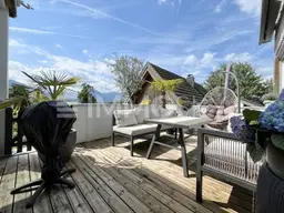 Wohnoase mit Garten und Panoramablick