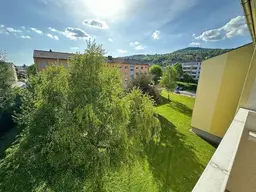 Sonnige 3-Zimmer-Wohnung mit Balkon