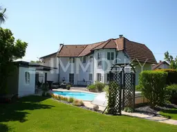 Familien(T)raum in paradiesischer Lage- mit dem gewissem Extra!