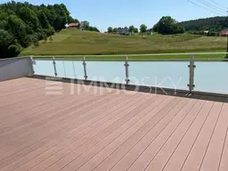 Wohntraum in Aussichtslage mit Nebengebäude und Jacuzzi!