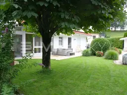 Landsitz in Ruhelage- mit hochwertiger Haustechnik und tollem Zubehör