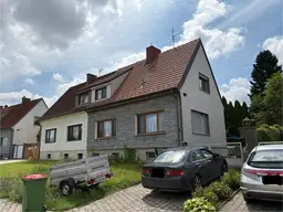 Doppelhaushälfte in ländlicher, ruhiger Lage