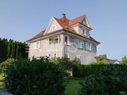 Stylische Maisonette mit eigenem Gartenbereich