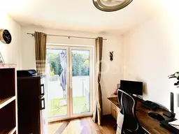 Trendige Wohung mit viel Potenzial !