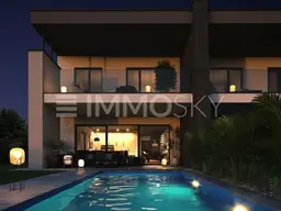 NEUBAU - Haushälfte für höhere Ansprüche-mit Pool und Garage