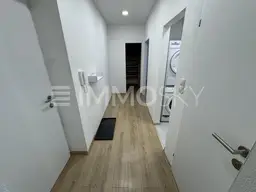 NEUER PREIS - ZAUBERHAFTES PÄRCHEN ZUHAUSE MIT LOGGIA