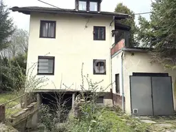 Sanierungsbedürftiges Haus mit Potential! Ideal für die Familie!