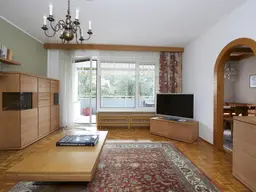 3-Zimmer-Wohnung mit Loggia ! - Besichtigungstermine am 11.09.2025!