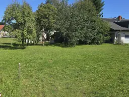 Sonniger Baugrund in ruhiger Lage von Lochen am See – 876 m² ohne Bauverpflichtung
