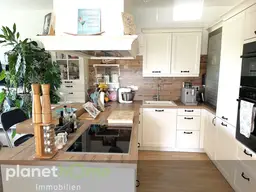 Ihr Traum: Wohnen im Grünen. Unser Angebot: Familienwohnung mit Garten!