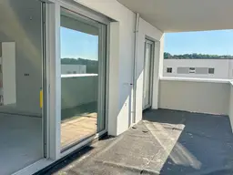 Wohntraum in Mittertreffling – Moderne 3-Zimmer-Wohnung mit großzügigem Balkon