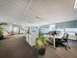 Skyline - helle Büroflächen zu mieten!