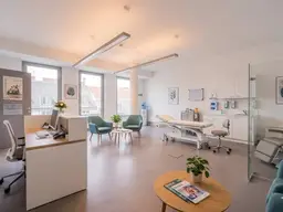 Barrierefreie Ordinationsfläche in der Fußgängerzone direkt bei der U1 Reumannplatz zu mieten