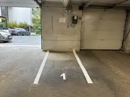 Mopedstellplätze zu mieten