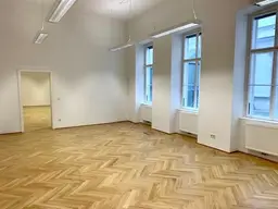 Modernes Büro in Stilaltbau zu mieten
