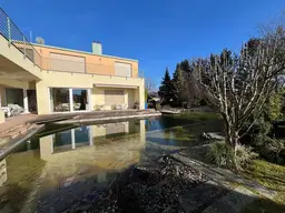 Unterhaus zwischen Enns und Kronstorf: Architekten-Villa im Stil von Adolf Loos