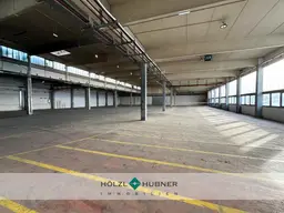 Großzügige Lagerhalle mit Büroanteil in verkehrsgünstiger Lage