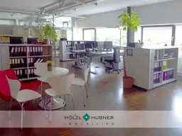 Stylische Büro- und Ausstellungsflächen